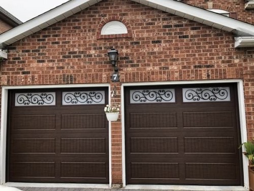 Model 5000 Long Carriage Style Garage Doors