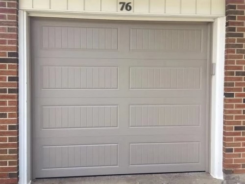 Model 5000 Long Carriage Style Garage Doors