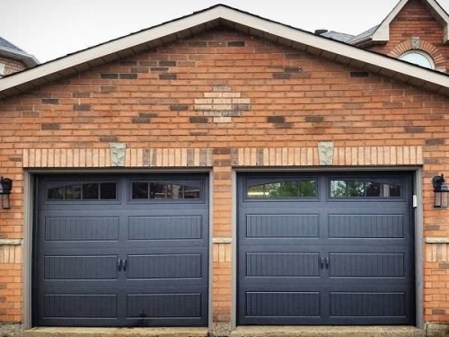 Model 5000 Long Carriage Style Garage Doors