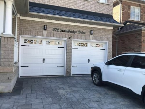 Model 5000 Long Carriage Style Garage Doors